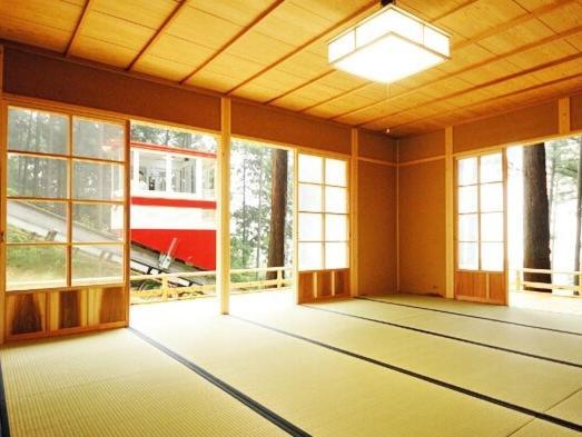 ホテル 湯の山 理想杜 希望荘 菰野町 エクステリア 写真
